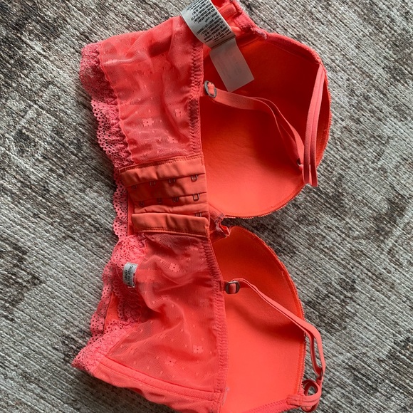 Hollister GillyHicks Bra | Size 36C - Picture 2 of 2